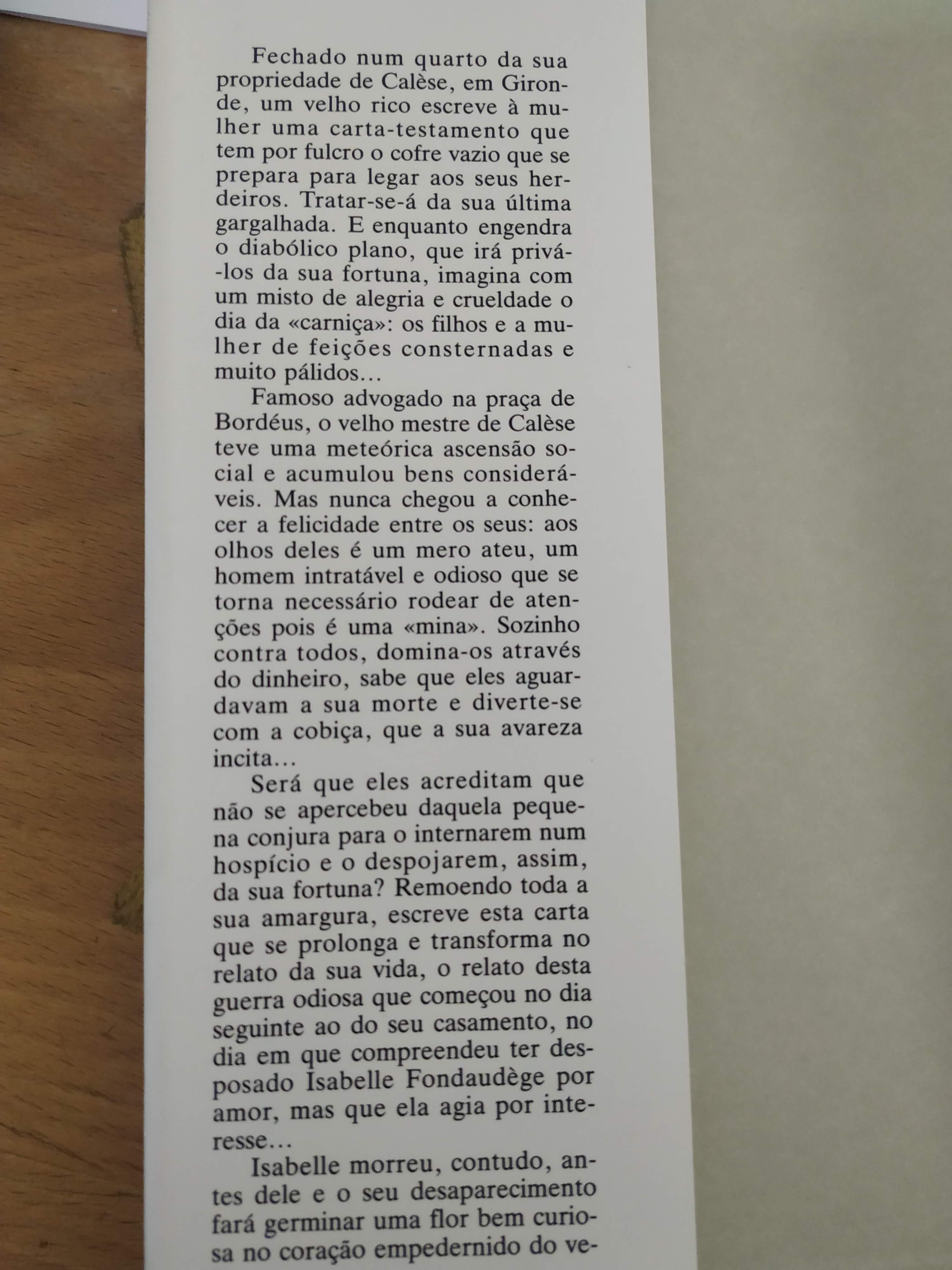 Um famoso e rico advogado planeia vingar-se da família através duma carta-testamento.