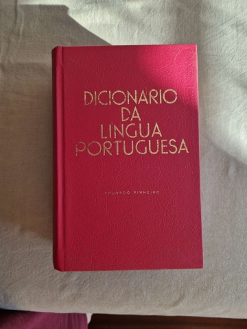 Dicionário da Língua Portuguesa | Trade Stories