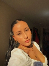 Profile picture for user adrianafontour