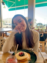 Profile picture for user mariana30reads